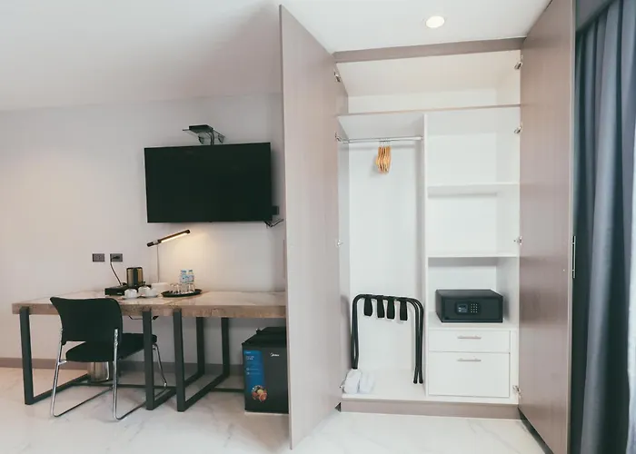 Executive Suite